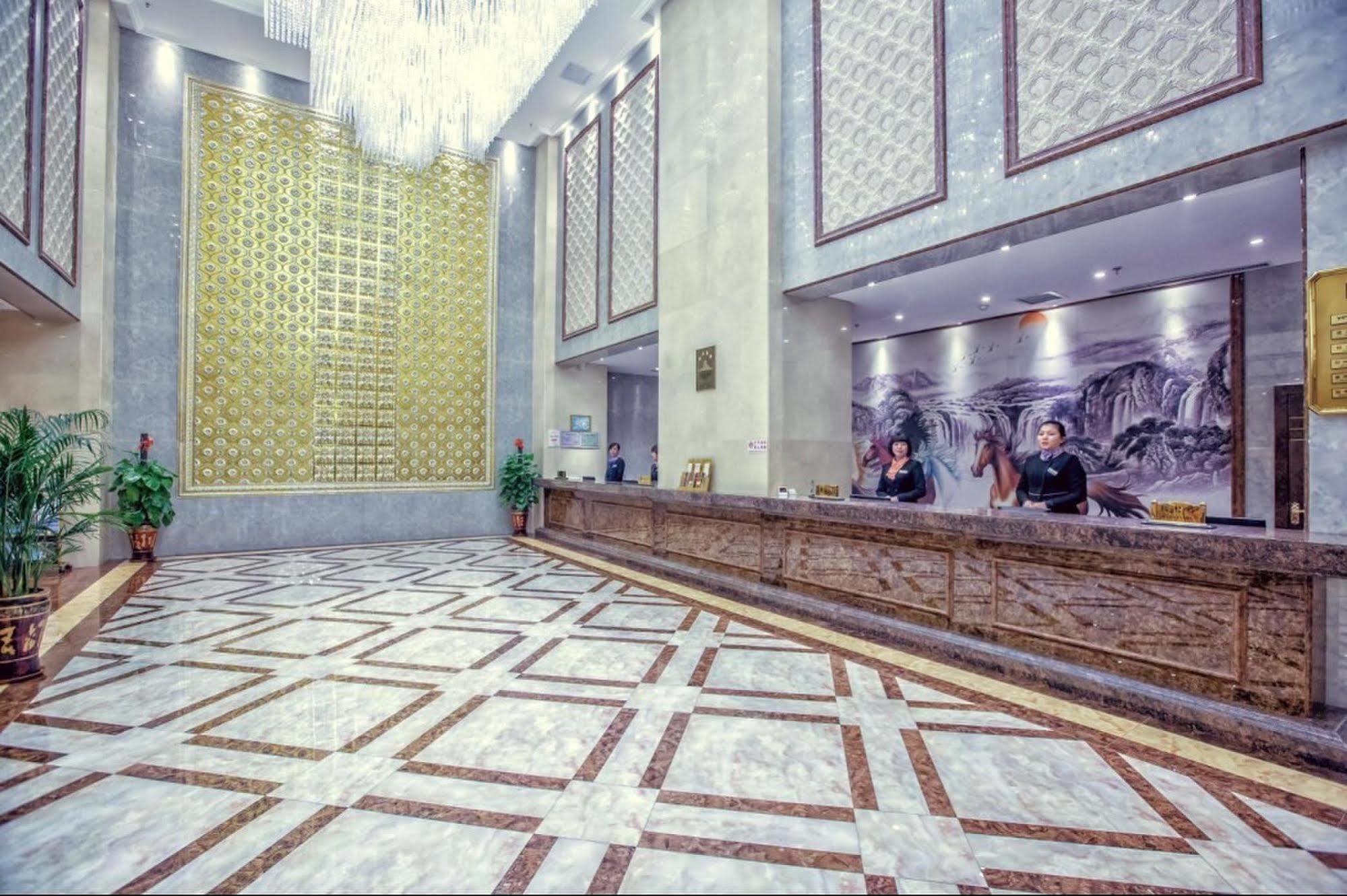 June Hotel Changchun Buitenkant foto