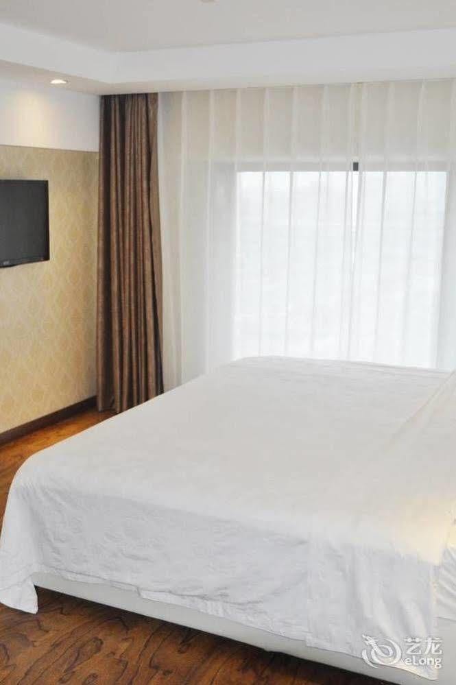 June Hotel Changchun Buitenkant foto