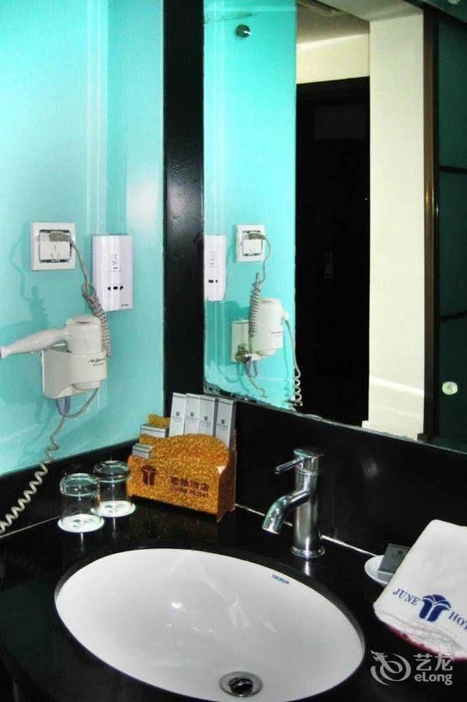 June Hotel Changchun Buitenkant foto