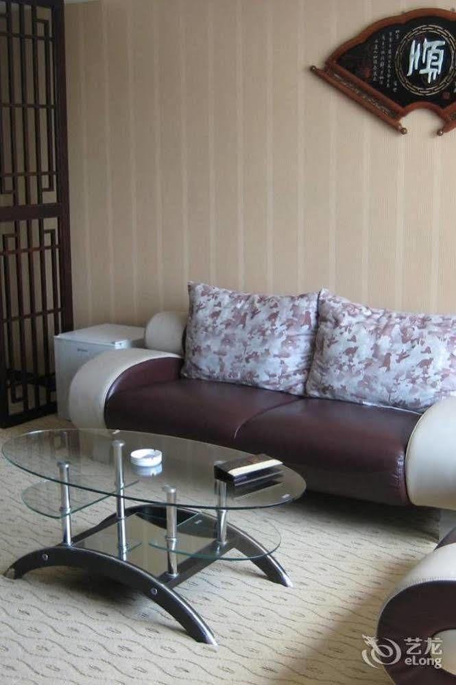 June Hotel Changchun Buitenkant foto
